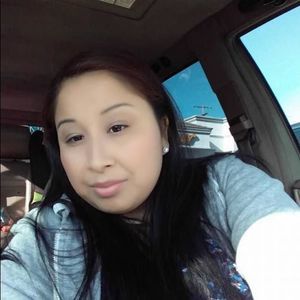 Meet your Posher, Adriana